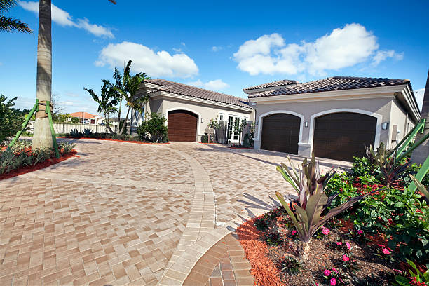 Best Residential Driveway Paver Services  in Auburn, IL